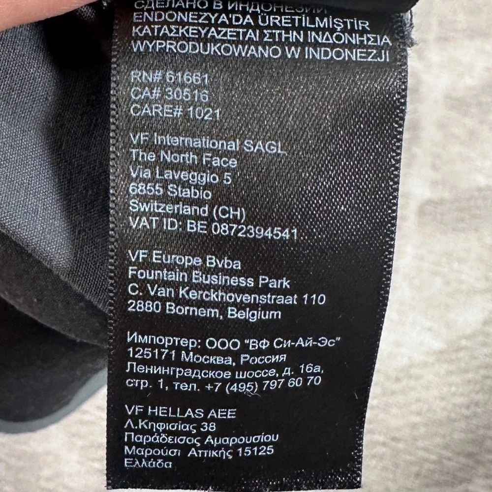 The North Face‎ Mens Size 38 Gray Cargo Shorts Elastic Waist Outdoor Casual